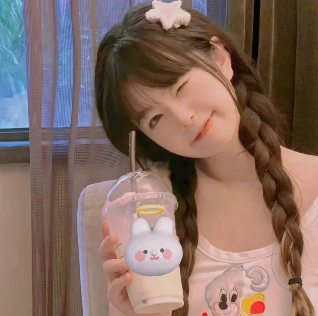 顾盼生香