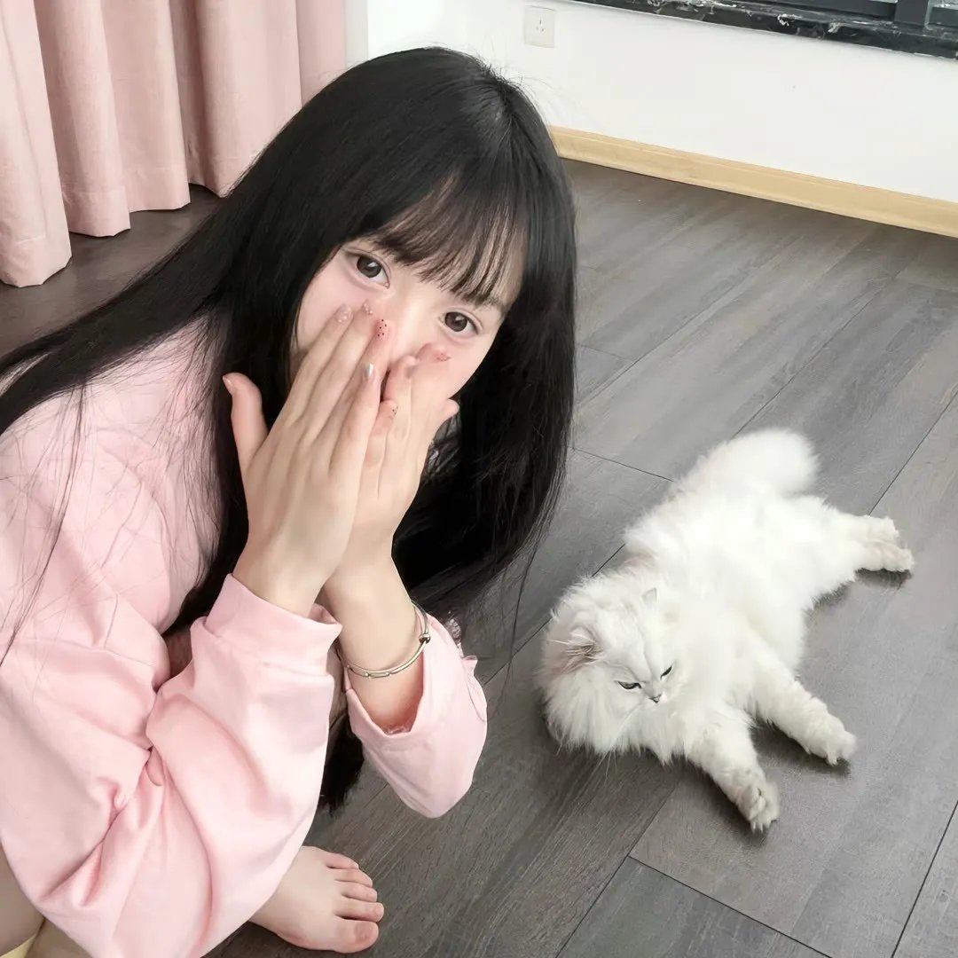 最近，我的妹妹有点怪